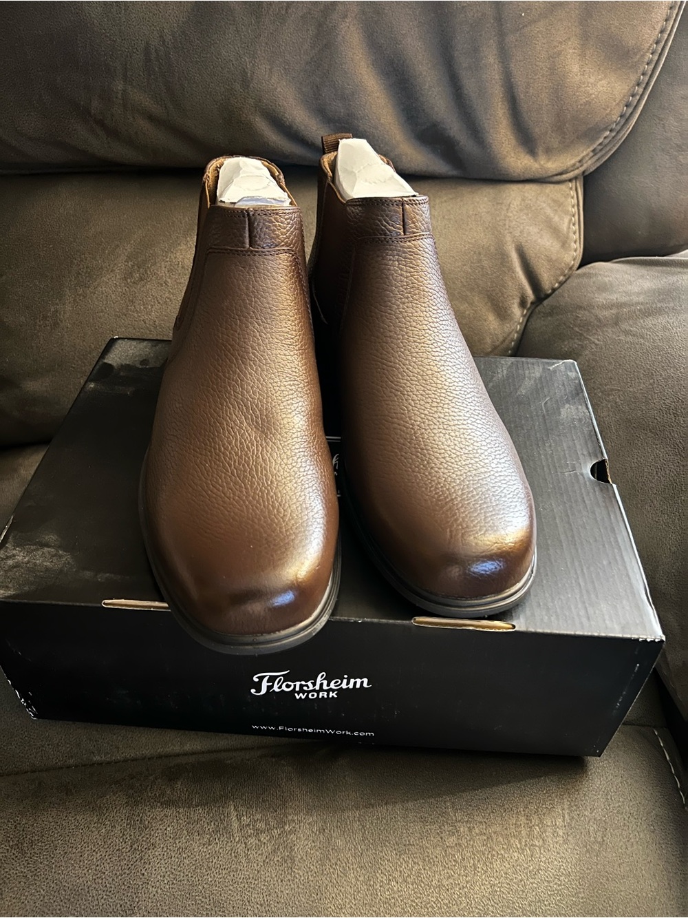 Florsheim Brown Leather Chelsea Boot Slip-On